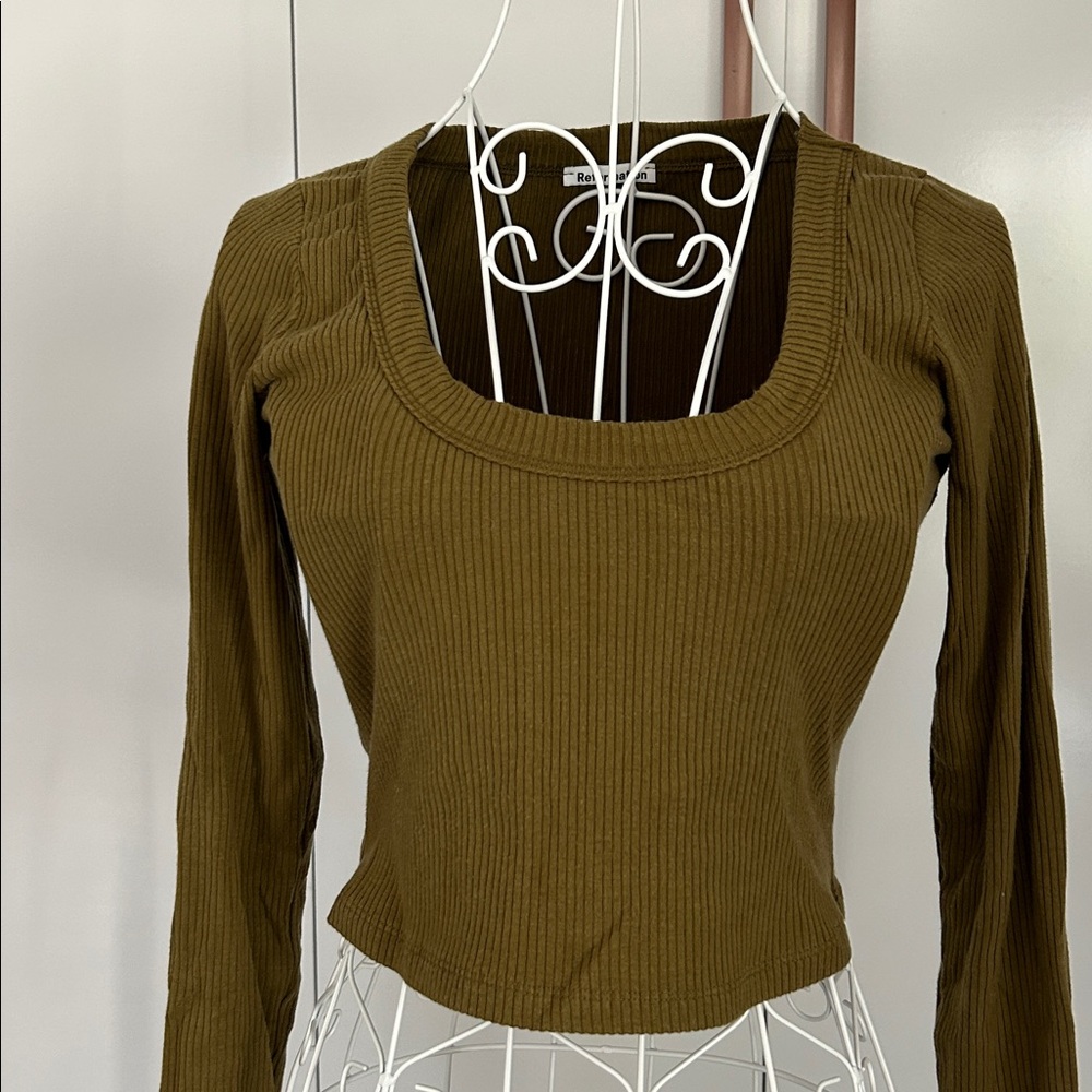 Reformation Paige Cropped Ribbed Knit Top